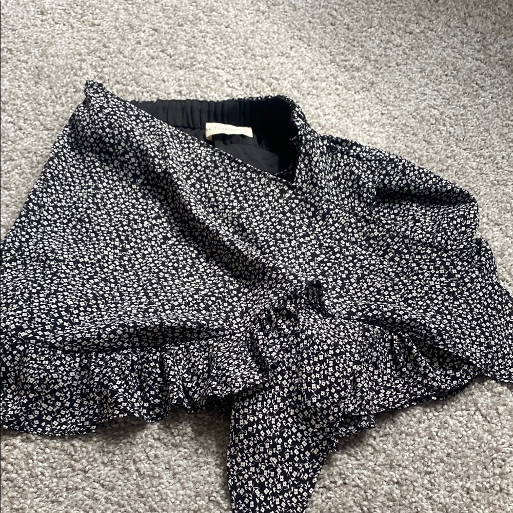 Floral Ruffle Skort - Picture 5 of 7